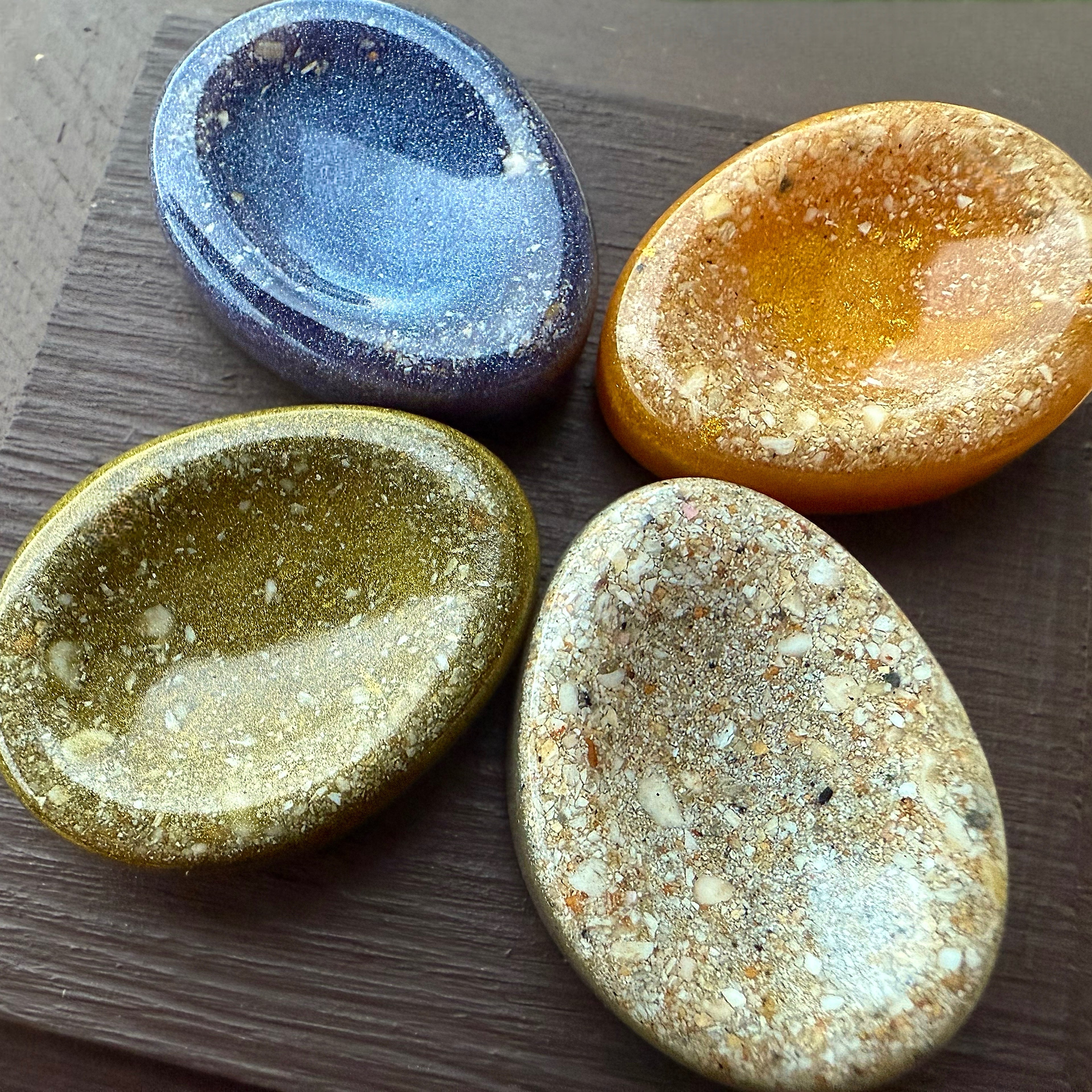Cremation worry stone